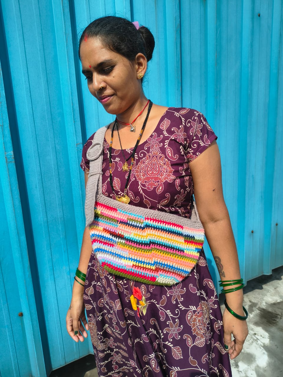 Mela Sling - worn detail